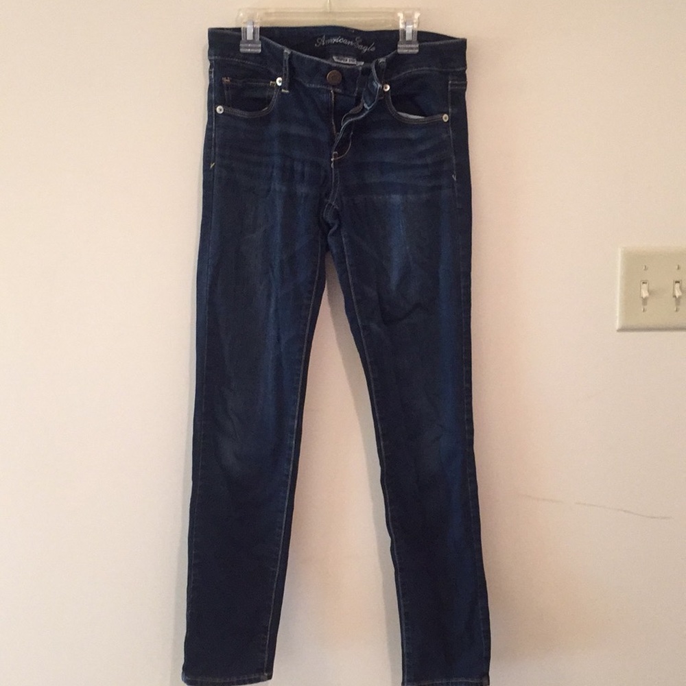 AE skinny jenny dark wash jean